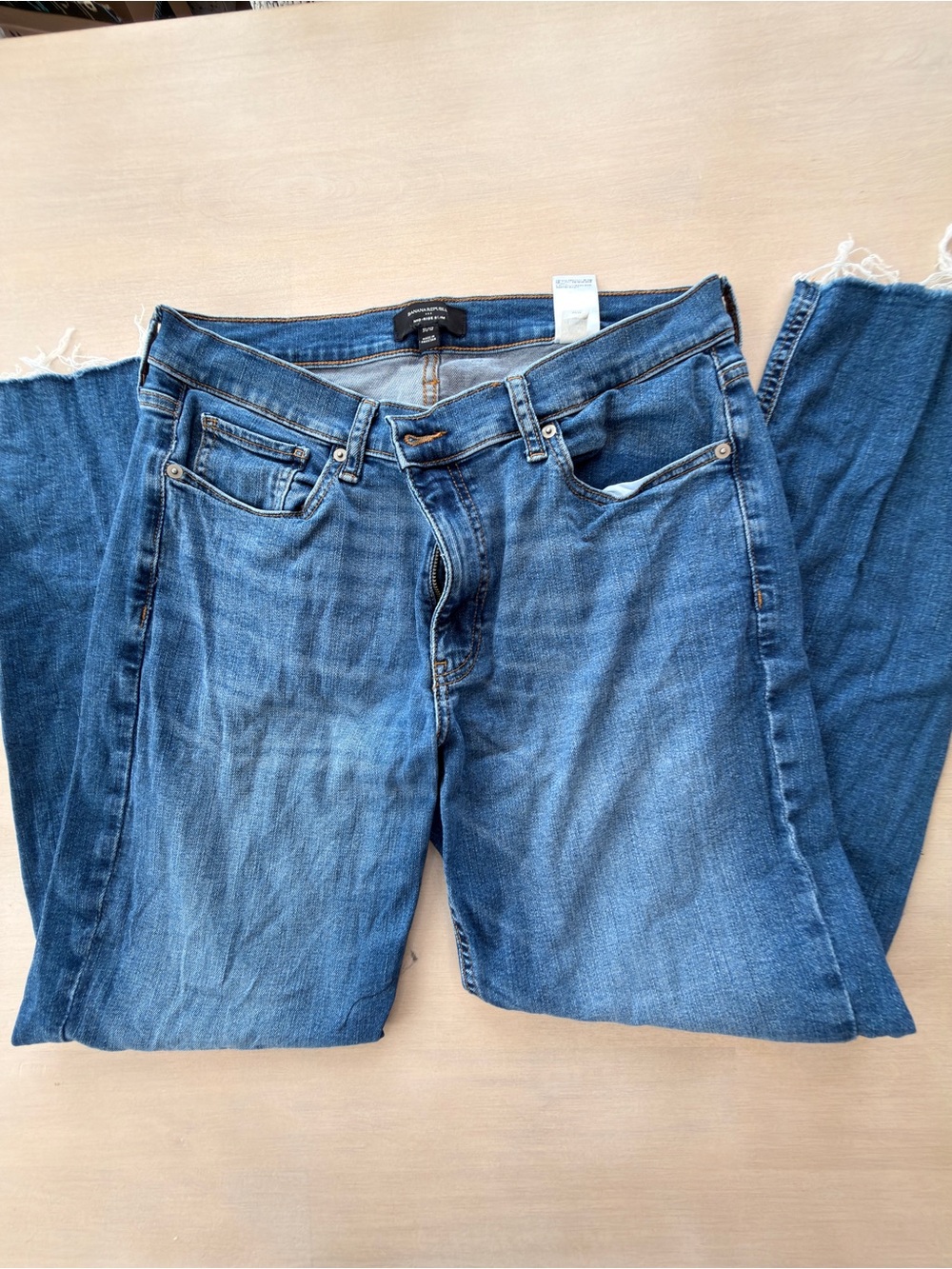 Banana Republic Classic Blue Mid-rise slim Jeans - Size 12
